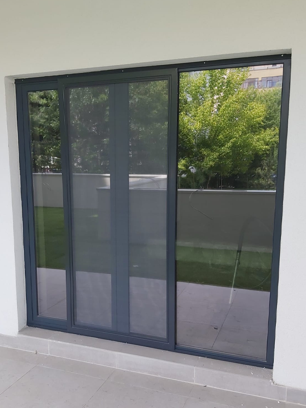 Plase tantari Glisante